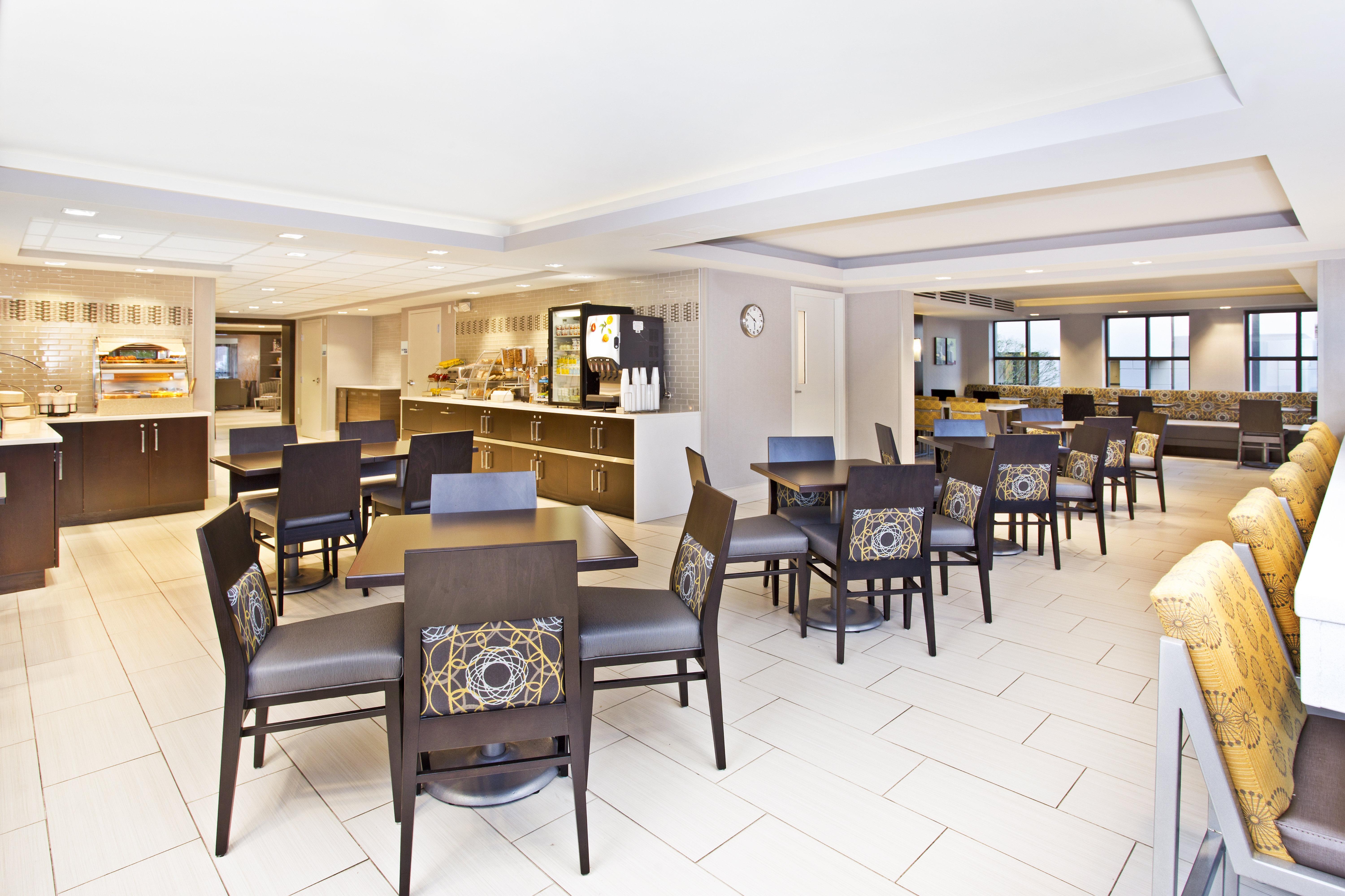 Holiday Inn Express Boston-Waltham By Ihg Eksteriør bilde